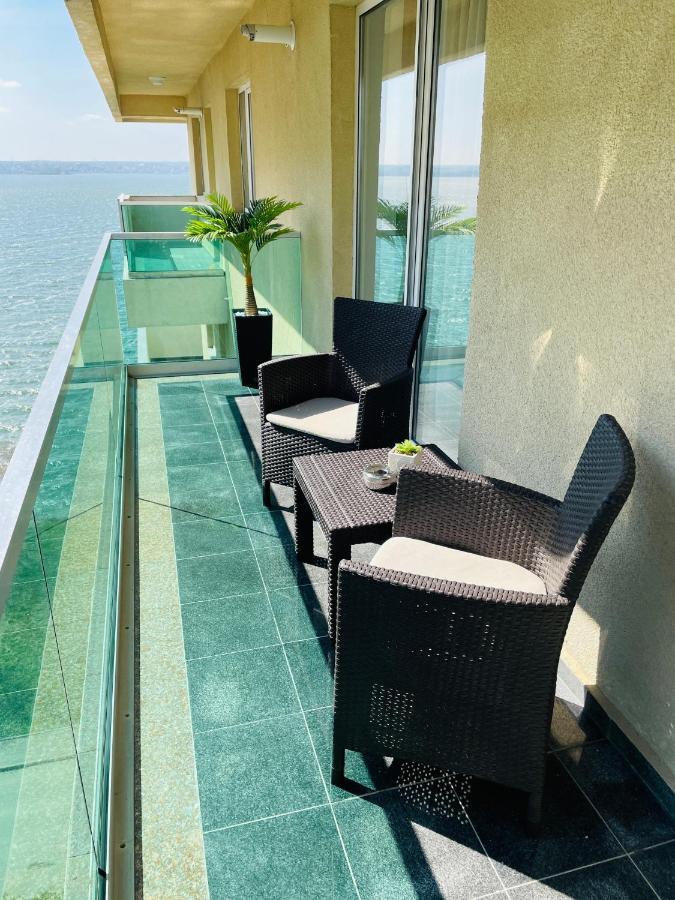 Royal Moonlight Apartment مامايا المظهر الخارجي الصورة